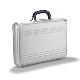 Zero Halliburton pursuit medium briefcase 18" silver